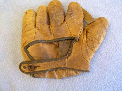 Lary Lyn Gambles Back Doug